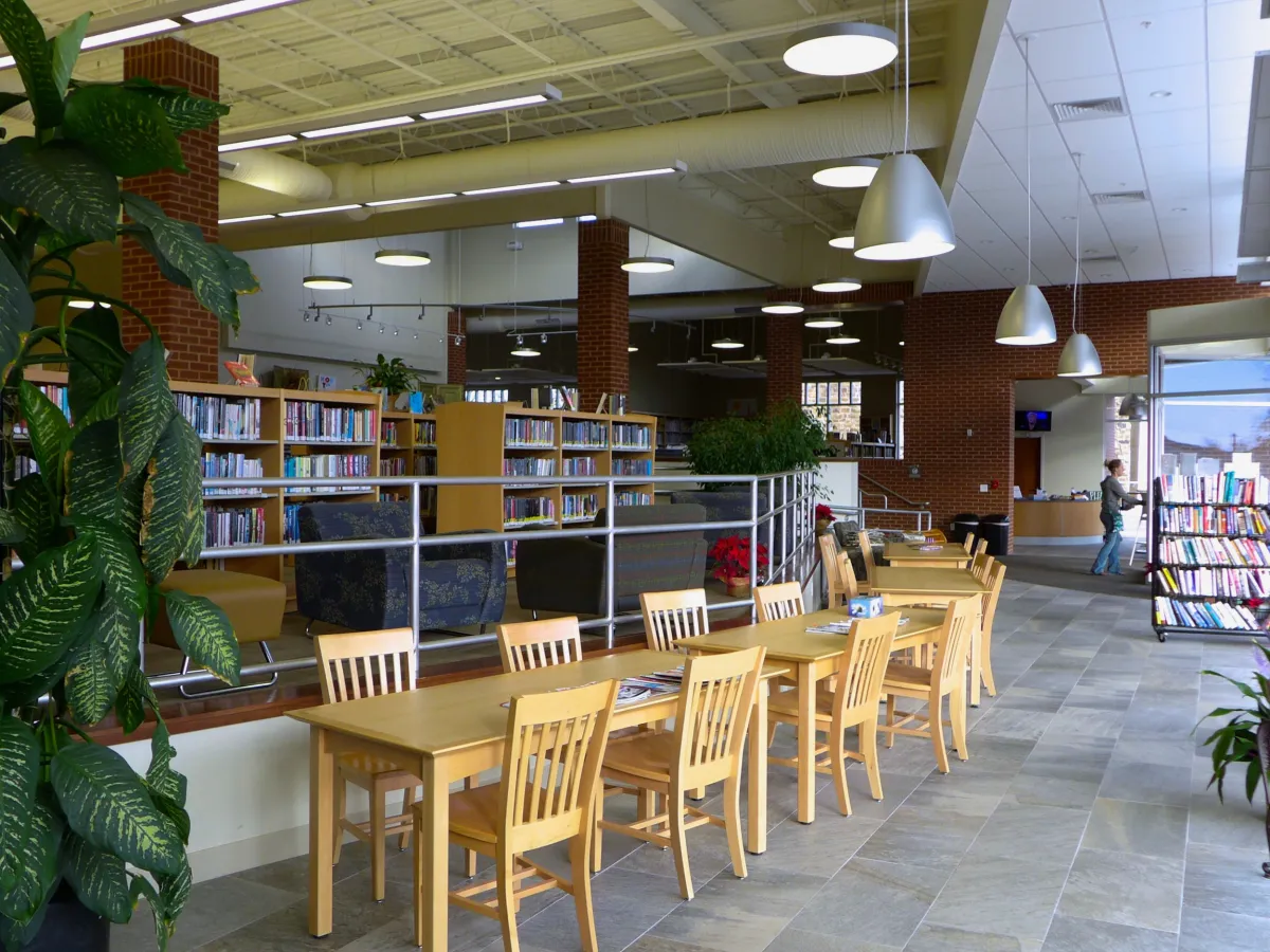 Lincoln Public Library